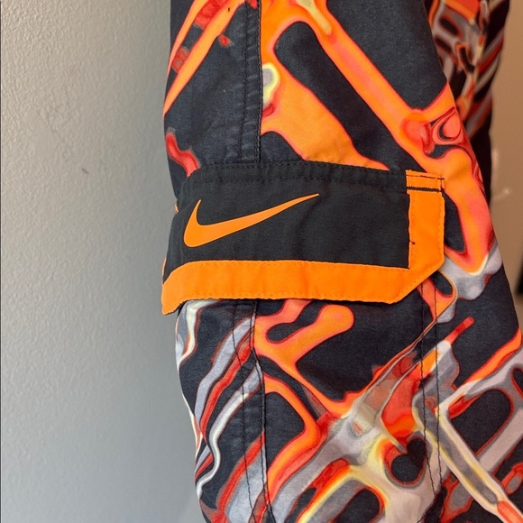 Nike Black and Orange Graphic Swim Trunks Size L - Picture 5 of 6